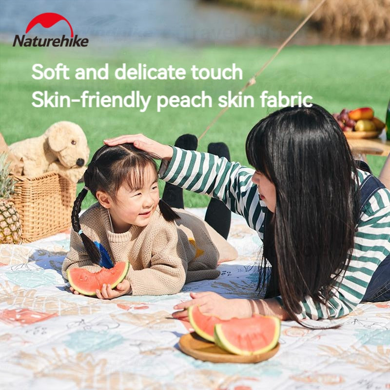 Naturehike Ultrasonic Peach Skin Picnic Mat Portable Large Area Picnic Mattress Waterproof Park Outing Mat Outdoor Spring Summer Camping Mat