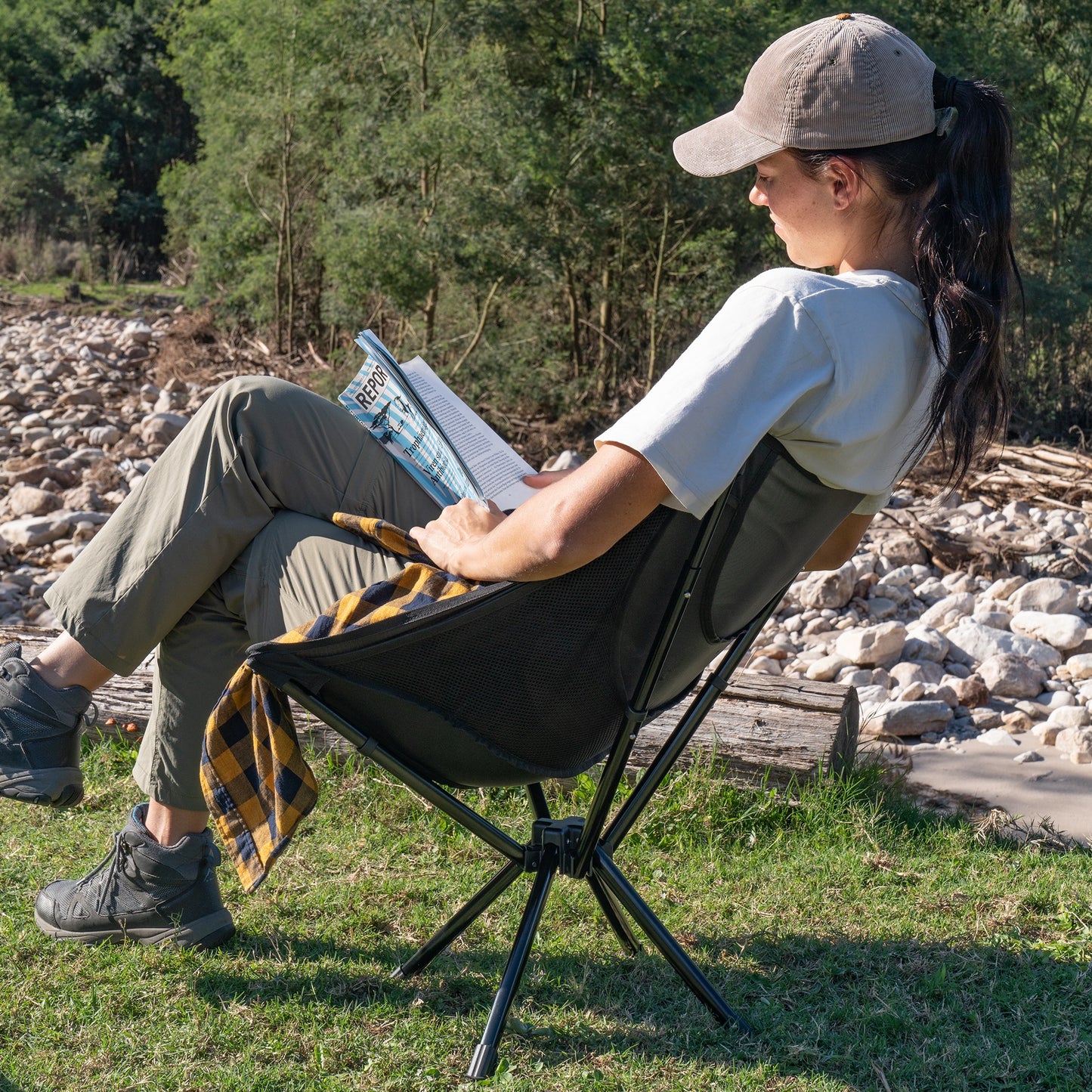 Naturehike STELLALUNA Series L03 Fast Build Portable Ultralight Outdoor Folding Moon Camping Hiking Fishing Foldable Chair Heavy Duty Nature Hike