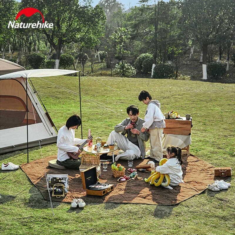 Naturehike Ultrasonic Hexagon Picnic Mat Outdoor Portable Lightweight Hexagonal Pad Large Area 5-6 Persons Damp-Proof Mat Machine Washable Tent Mat