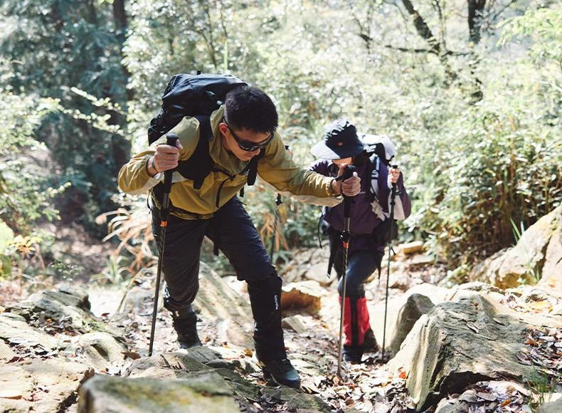 Naturehike UL Pro Mountaineering Stick Portable Ultralight 5-Section Folding Telescopic Walking Stick Pole Carbon Fiber Trekking Hiking Canes