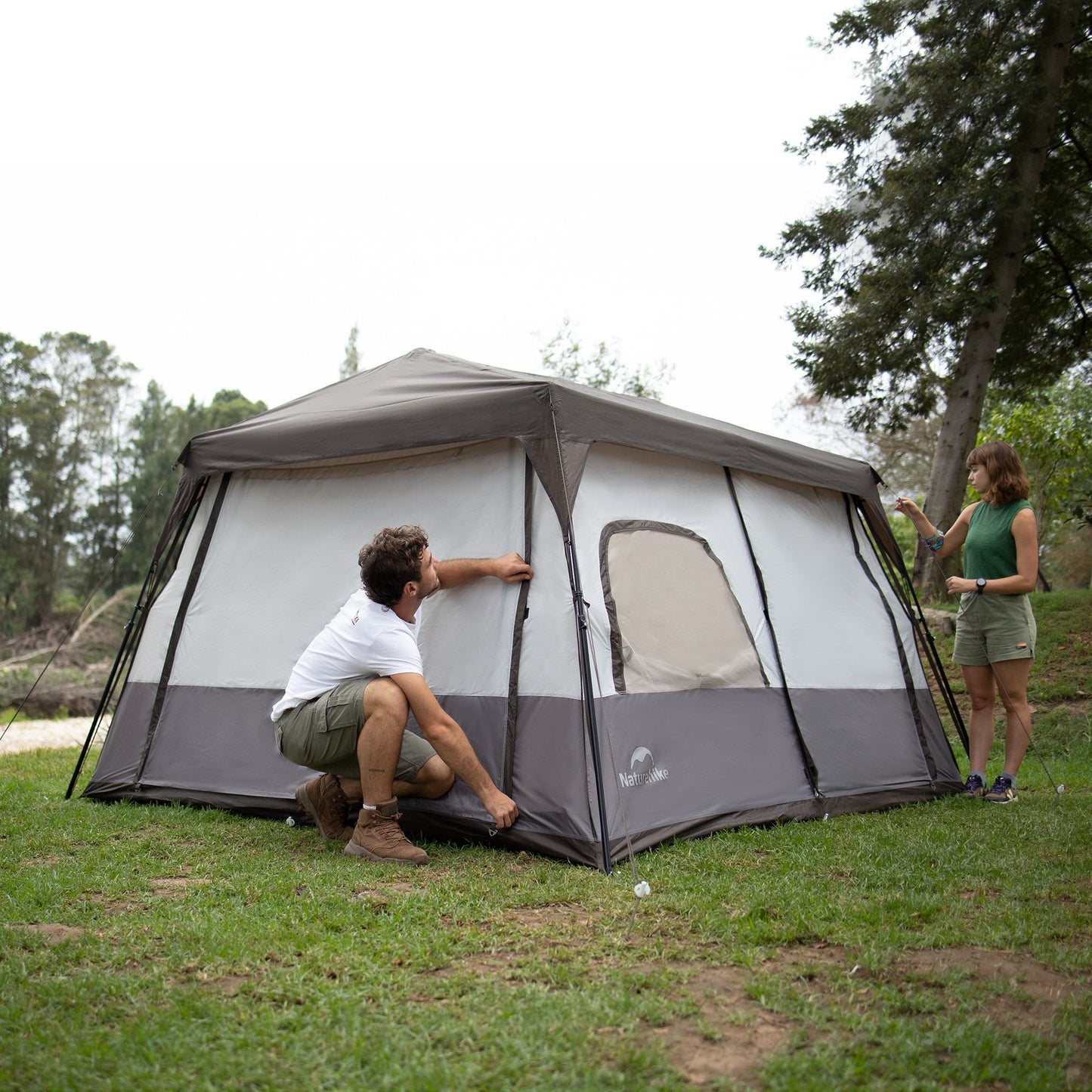 Naturehike CAPE 8.3 Fast Automatic Tent 8.3m² Interior Space Cabin Style 1 Bedroom 3 Door Tent for up to 4-6 Person Outdoor Camping Waterproof Windproof 60s Quick Build Auto Poles Nature Hike village