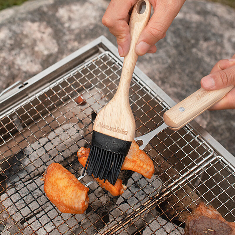 Naturehike Stainless Steel BBQ Grill Tool Utensil Set Spatula Fork Clip Charcoal Tong Oil Brush Outdoor Camping Picnic with Portable Storage Grilling