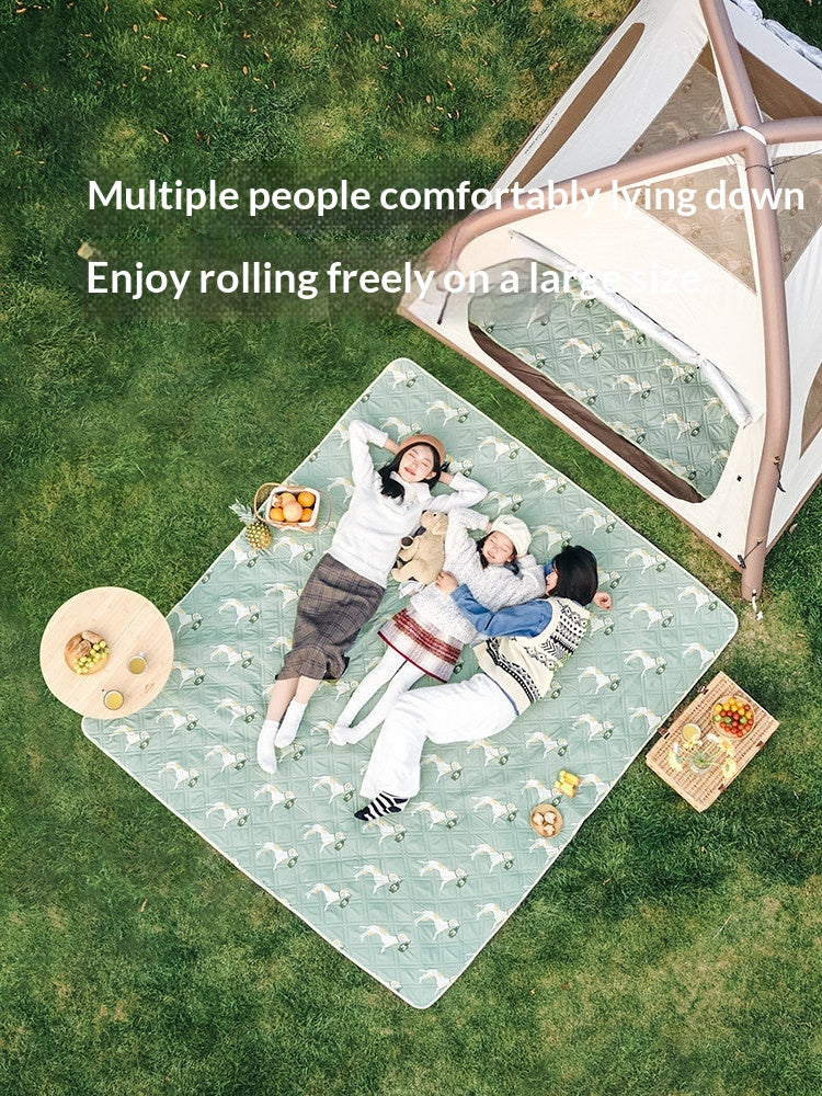 Naturehike HAPPY Ultrasonic Picnic Mat Portable Large Size Skin-Friendly Moisture-proof Mattress Sleeping Pad Machine Washable Outdoor Camping