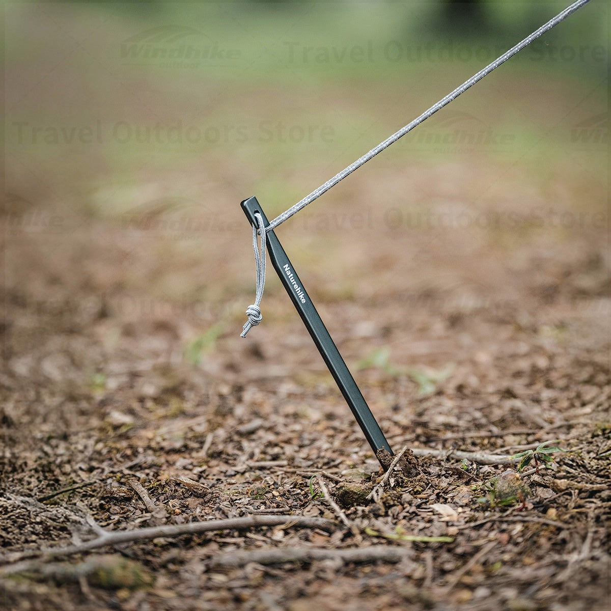Naturehike 6Pcs Tent Stakes Pegs Portable Aluminum Alloy Camping Tent Stakes Shelter Nail Durable Impact Resistant Outdoor Camping Hiking Accessories