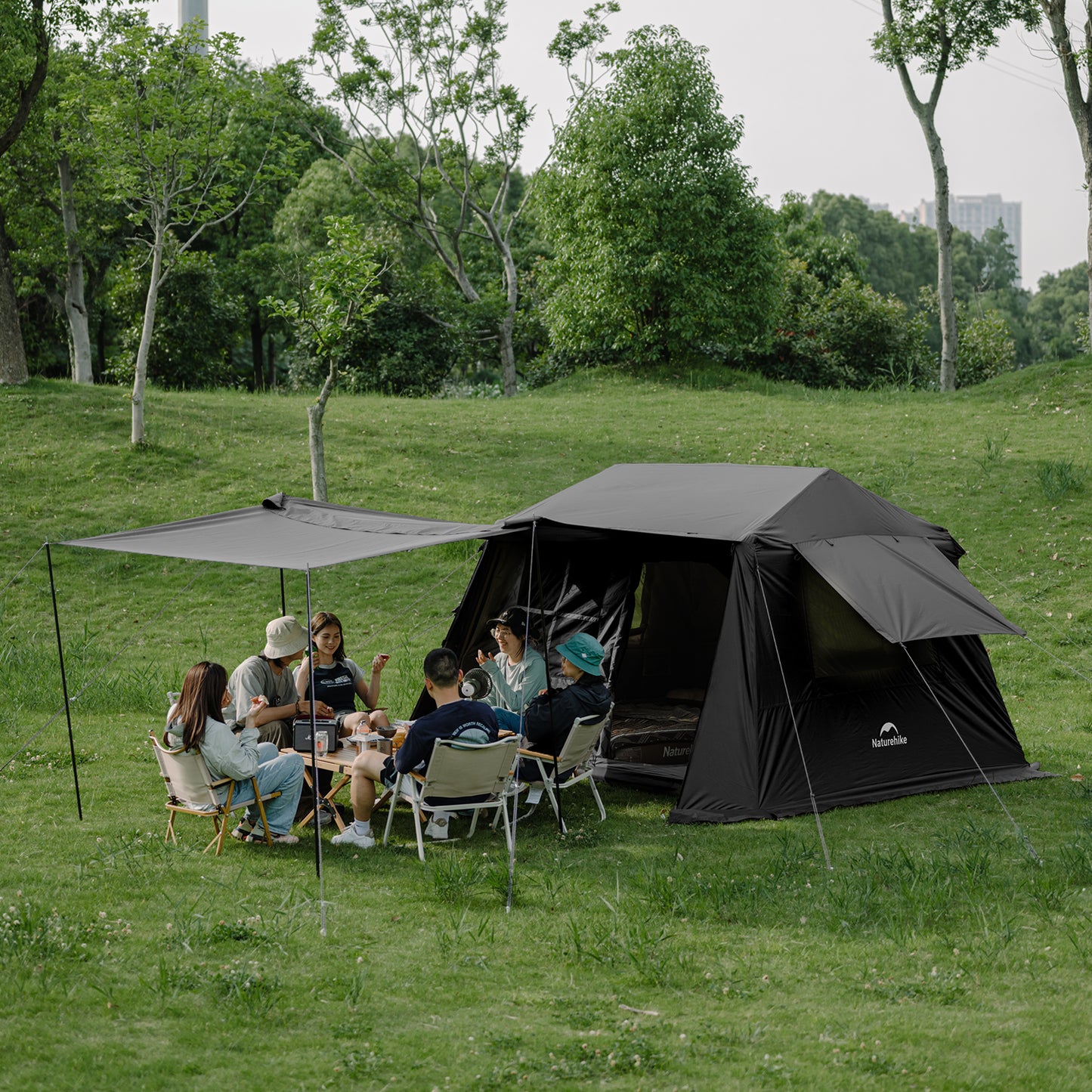Naturehike VILLAGE 6.0 Black Edition Ridge Tent 2-4 Person Cabin Style Automatic Tent 2026 Gen 2 Spacious Space 210D Oxford Cloth Outdoor Camping