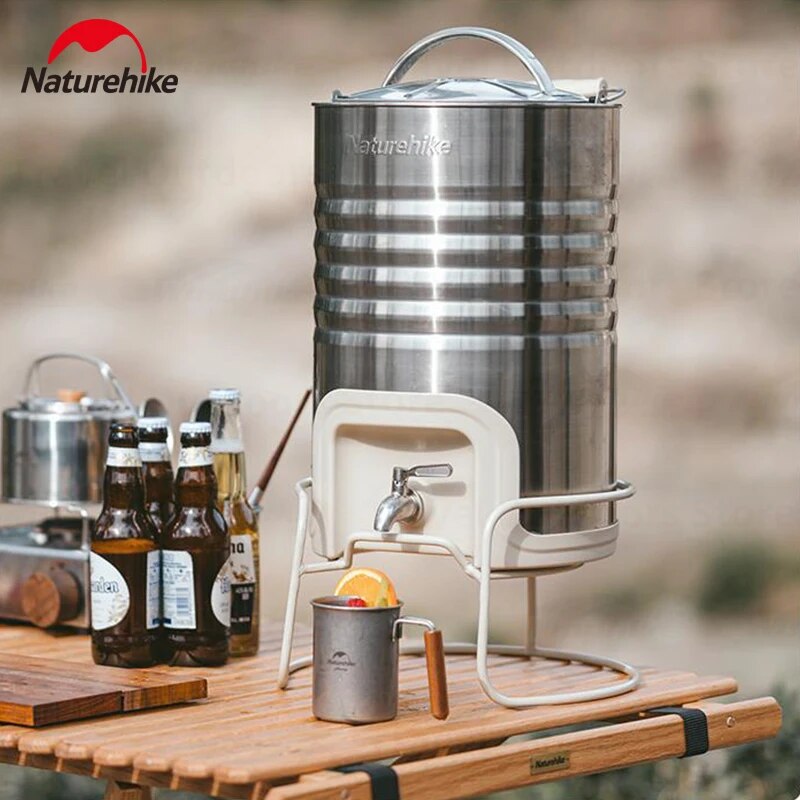 Naturehike Stainless Steel Cool Man Portable Lightweight 10L Outdoor Camping Retro Ice Box Insulation Drink Ice Storage Bucket Beach Refrigerator 304 Stainless Steel