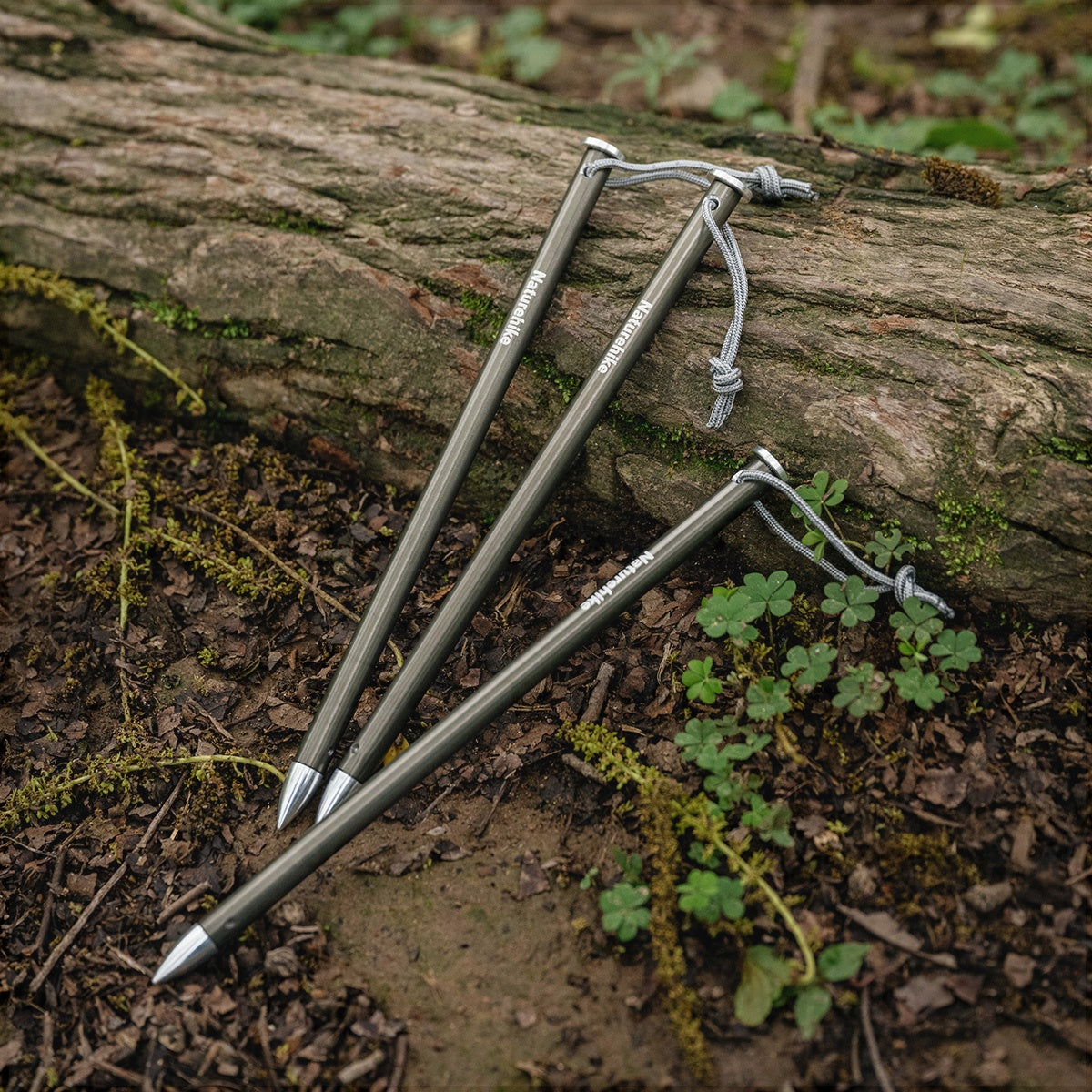 Naturehike 6Pcs Tent Stakes Pegs Portable Aluminum Alloy Camping Tent Stakes Shelter Nail Durable Impact Resistant Outdoor Camping Hiking Accessories