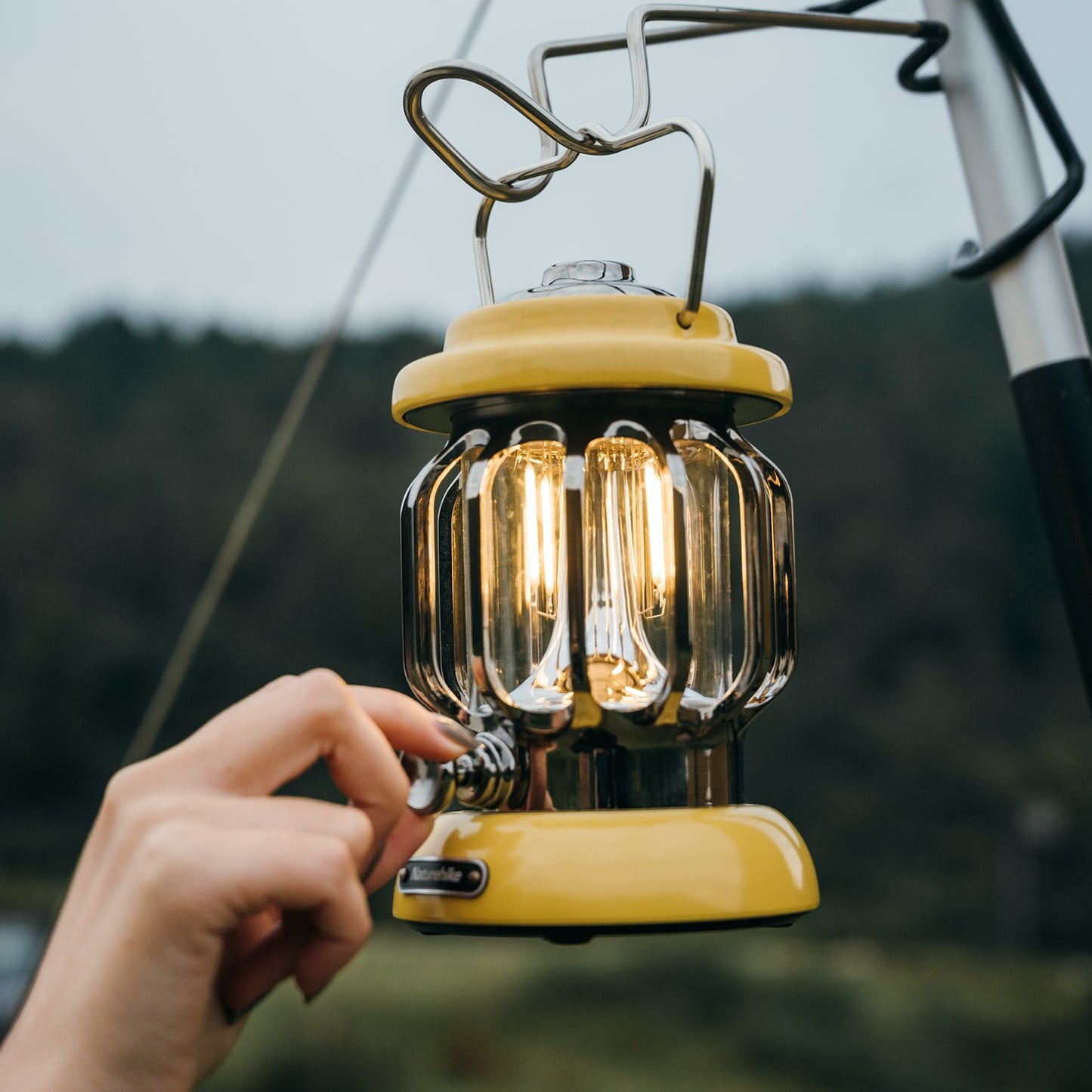 Naturehike Outdoor Atmosphere Camping LED Lamp Lights USB Type C Charging Retro Style IPX4 Waterproof Camp Tent Lantern Ambient Portable Lighting